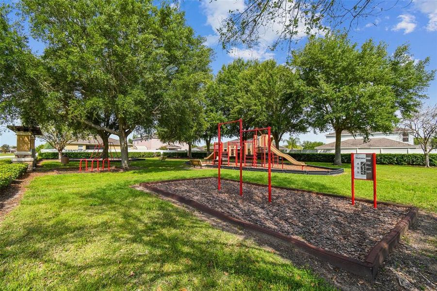Community amenities in Wind Meadows South, Bartow (Image 28).