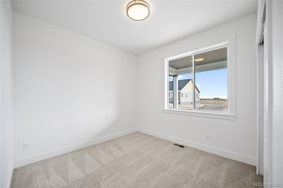 Spacious, unfurnished interior of a new home in Jackson Creek, Monument (Image 16).