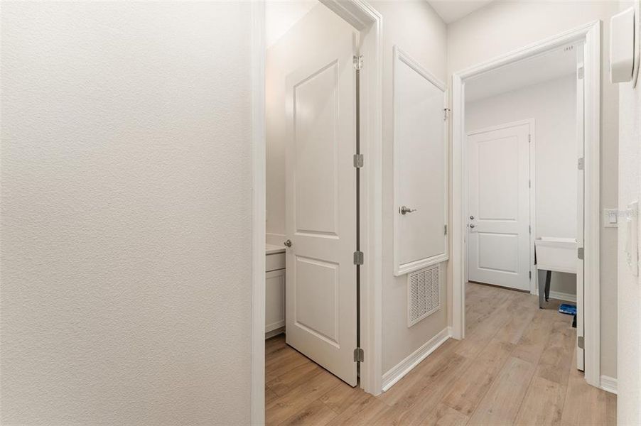 Furnished interior view inside a new home in , Kissimmee (Image 29).