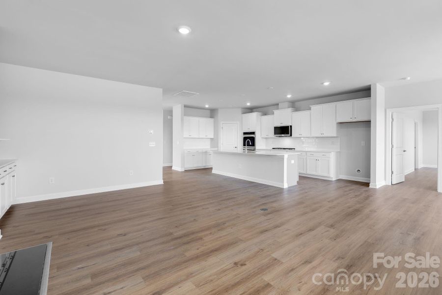 Spacious, unfurnished interior of a new home in Roselyn, Lancaster (Image 24). Spacious, unfurnished interior of a new home in Roselyn, Lancaster (Image 24).