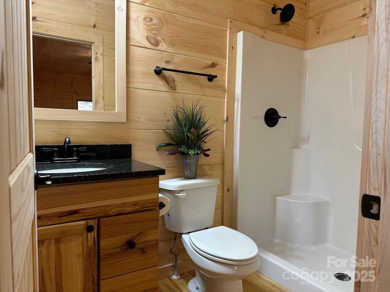 Image 38 of a home in .