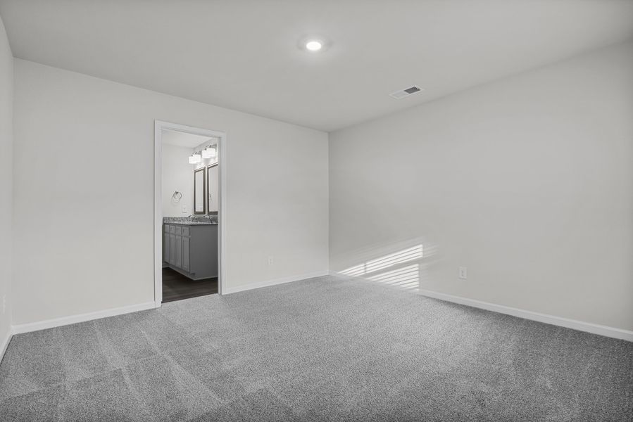 Representative unfurnished interior of a home built from the Holly A by McGuinn Homes in Willow Lake, Blythewood (Image 14).