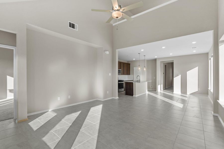 Spacious, unfurnished interior of a new home in , Spring (Image 16).