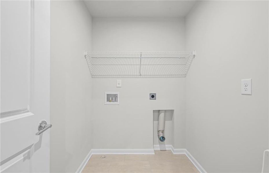 Spacious, unfurnished interior of a new home in Anderson Point, McDonough (Image 25).