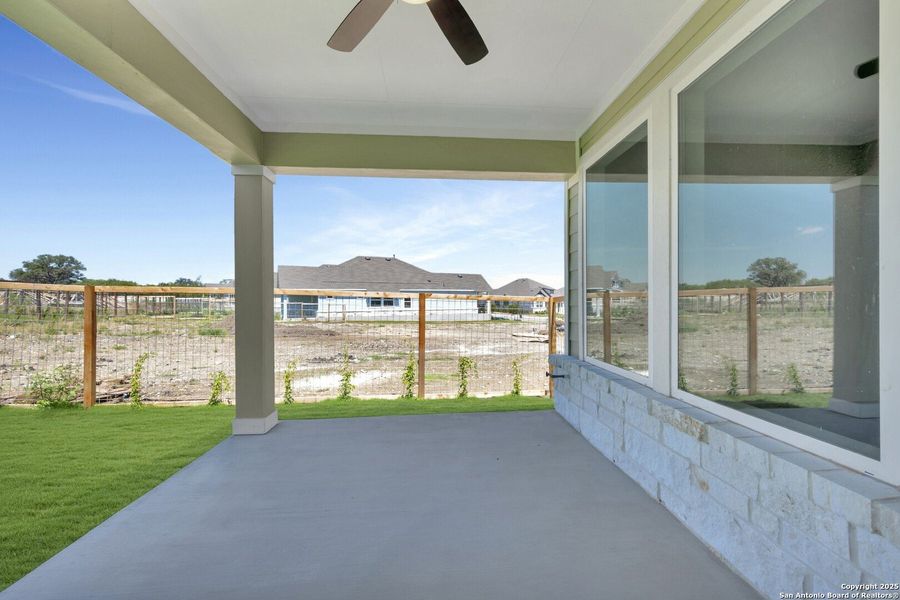 Image 24 of a home in The Crossvine 45’.