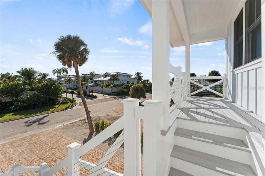 Exterior details and patio area of a home in , Boca Grande (Image 40).