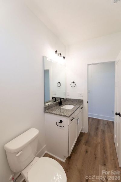 2nd Bathroom 2nd Bathroom