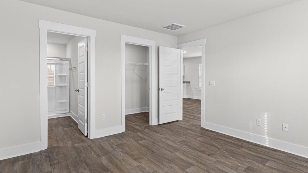 Spacious, unfurnished interior of a new home in Townes at Seabrooke, Leland (Image 21).