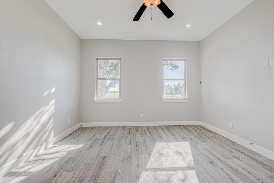 Spacious, unfurnished interior of a new home in , Needville (Image 32).