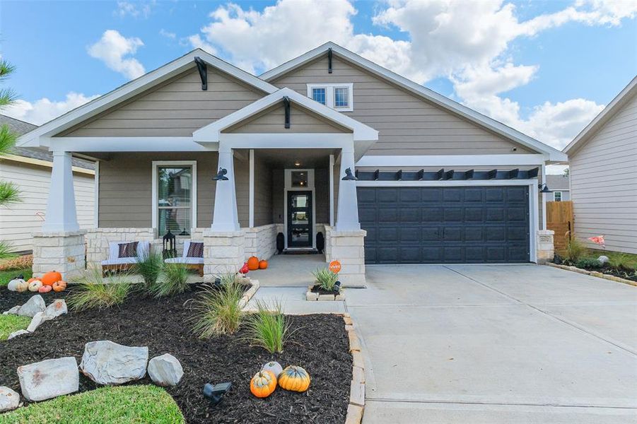 Image 1 of the Cedar Crossing community in Conroe, TX. Image 1 of the Cedar Crossing community in Conroe, TX.