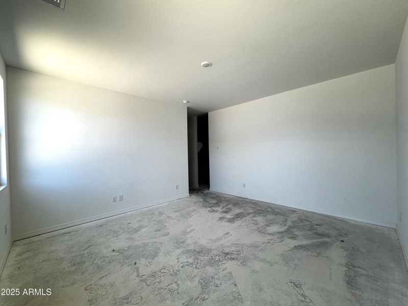 24 -Owner's Suite 24 -Owner's Suite