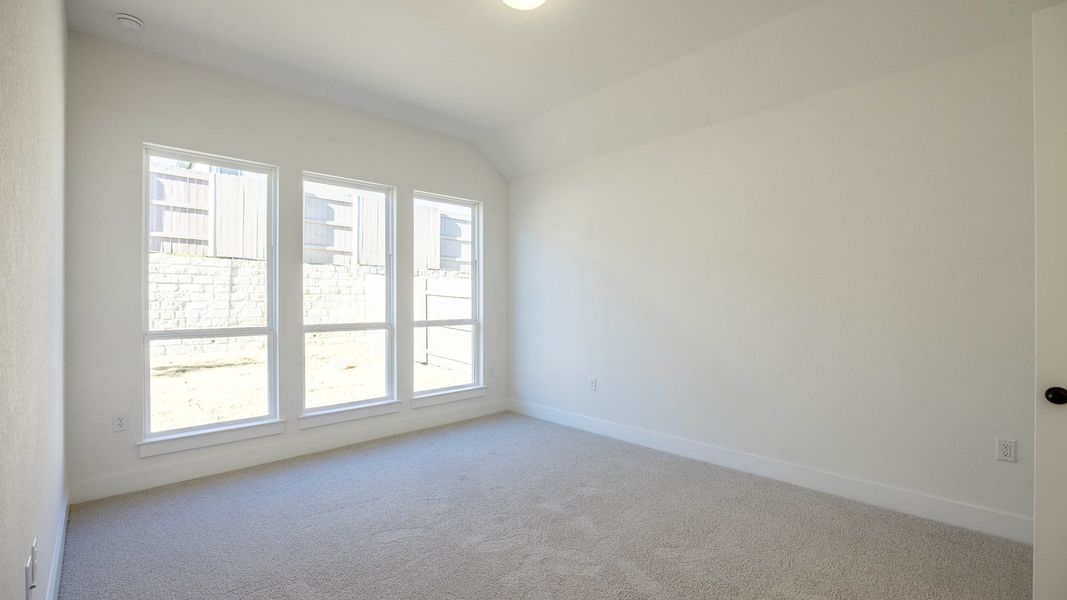 Spacious, unfurnished interior of a new home in Easton Park, Austin (Image 6).
