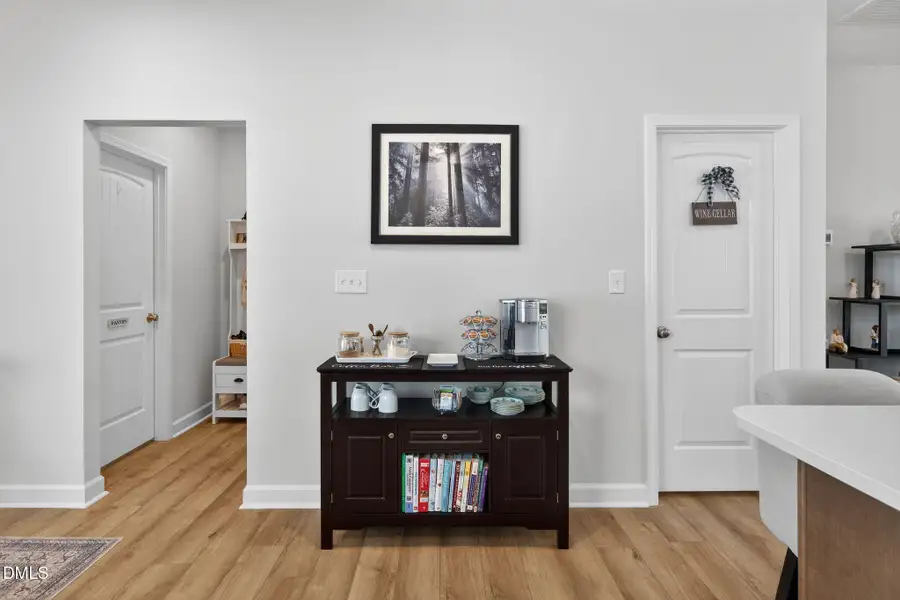 44_12-66-blue-iris-kitchen