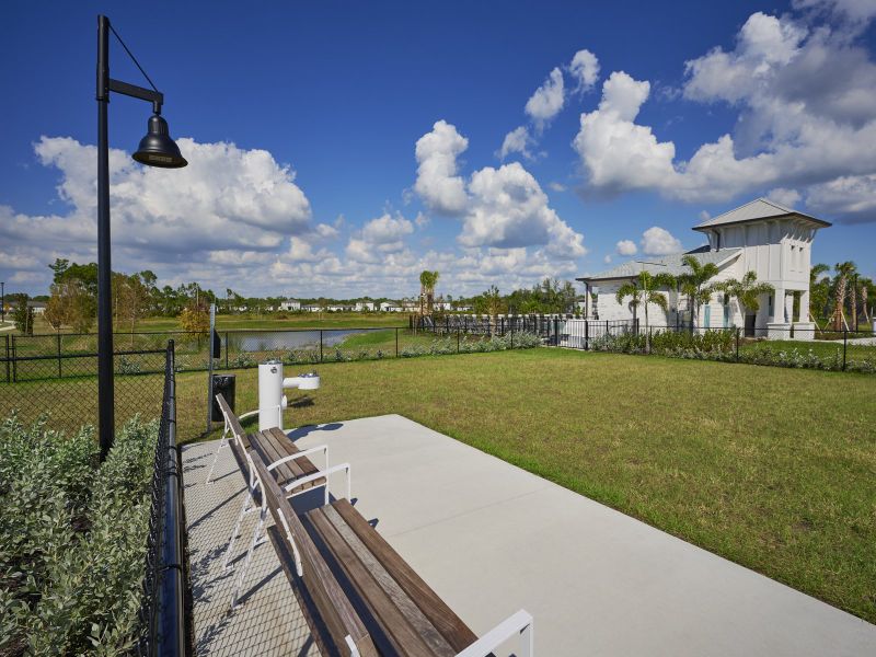Community amenities in Magnolia Bay - Premier Series, Nokomis (Image 22).