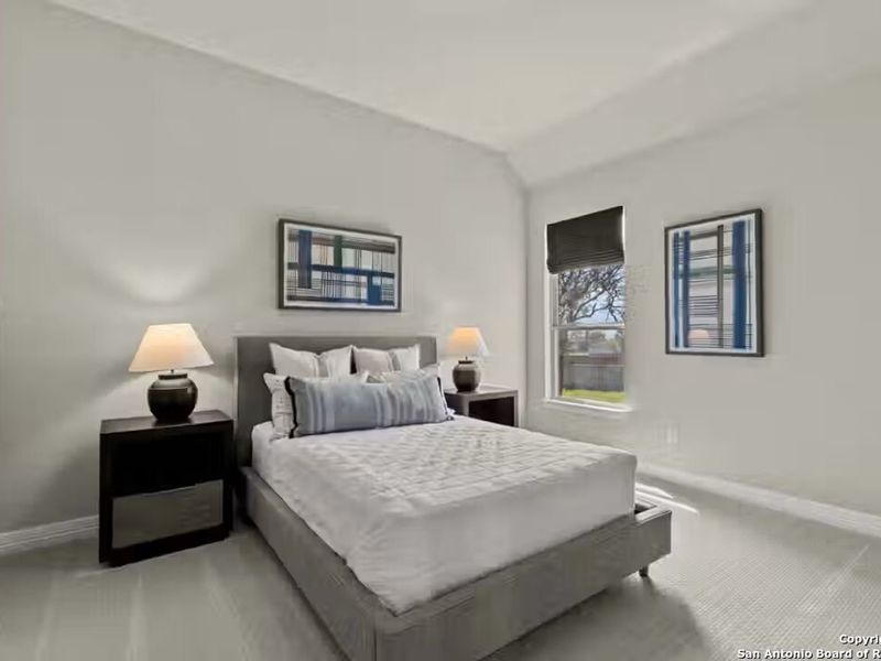 Furnished interior view inside a new home in Potranco Oaks, Castroville (Image 27).