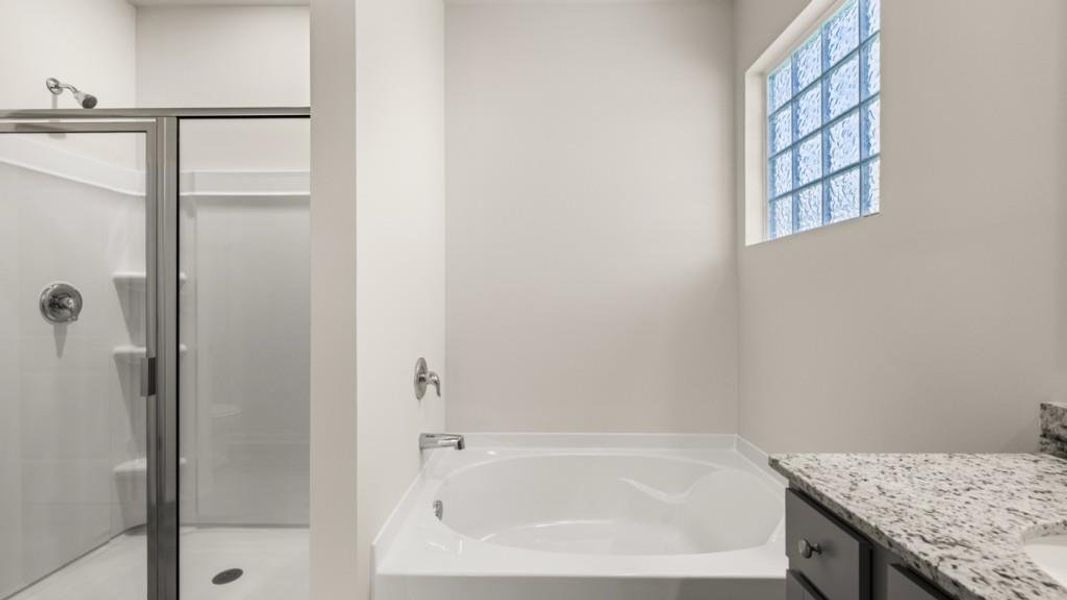 Furnished interior view inside a new home in Fairhaven, Lithia Springs (Image 8).