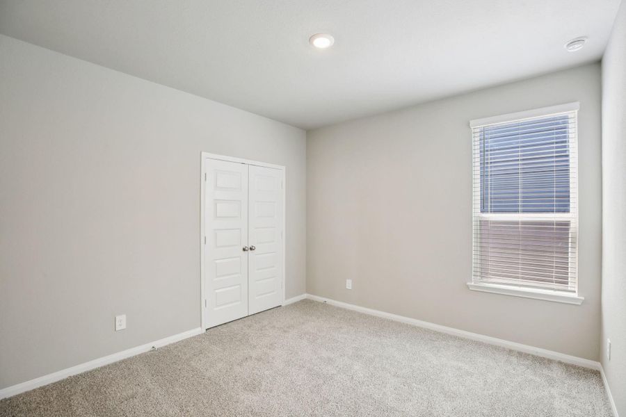 Spacious, unfurnished interior of a new home in Kemah Crossing - Luxe Series, Kemah (Image 34). Spacious, unfurnished interior of a new home in Kemah Crossing - Luxe Series, Kemah (Image 34).