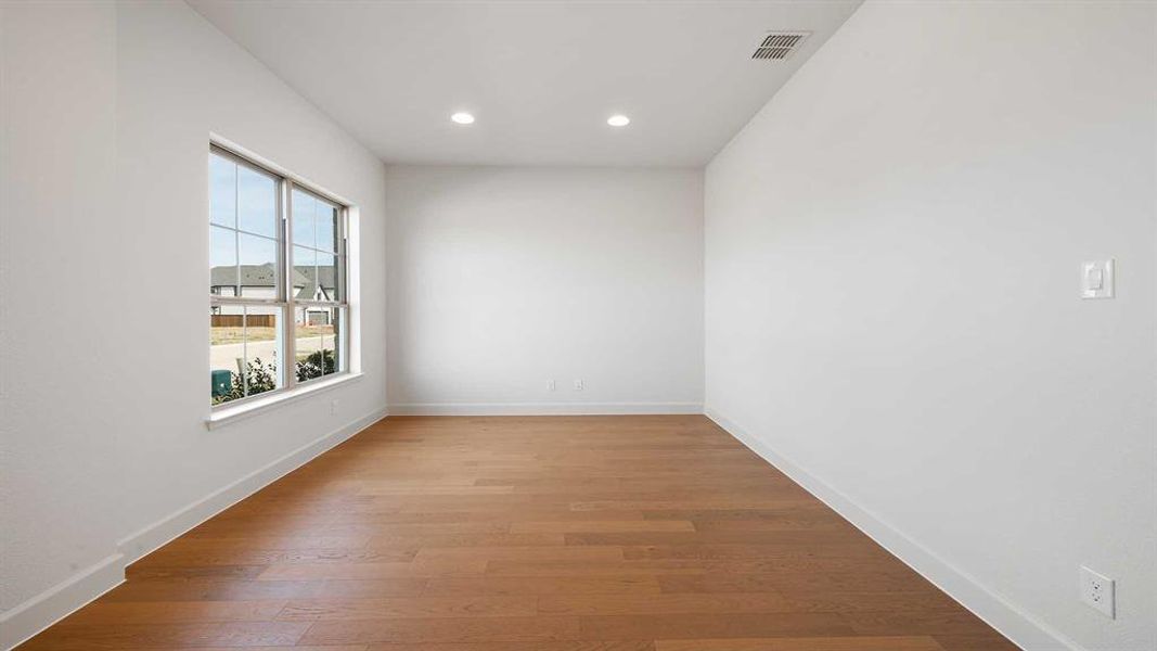 Spacious, unfurnished interior of a new home in North Sky, Celina (Image 16).