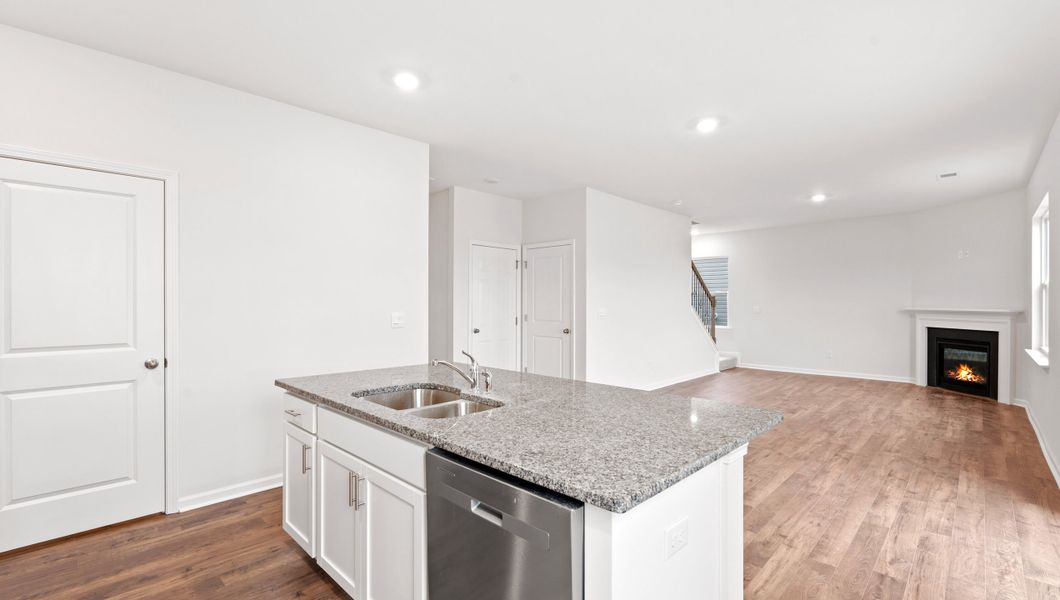 Furnished interior view inside a new home in Sage Grove, Lyman (Image 10).