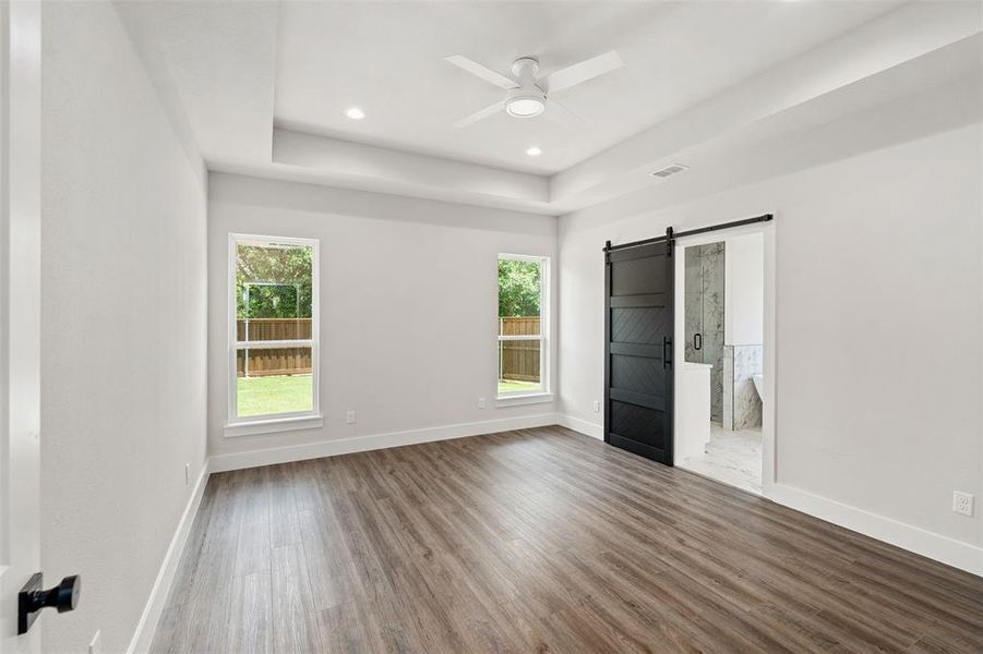Spacious, unfurnished interior of a new home in , Mabank (Image 28).