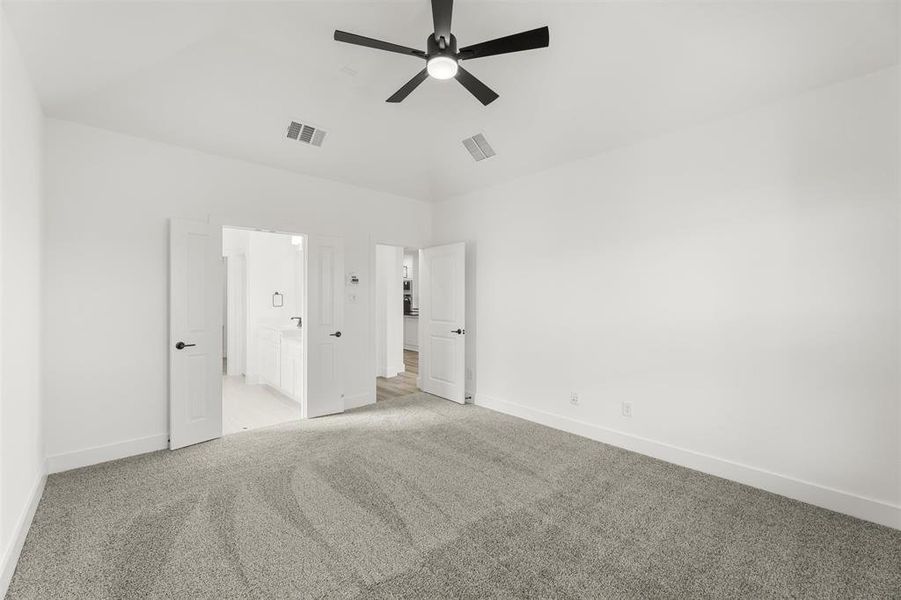 Spacious, unfurnished interior of a new home in The Villages of Hurricane Creek, Anna (Image 15). Spacious, unfurnished interior of a new home in The Villages of Hurricane Creek, Anna (Image 15).