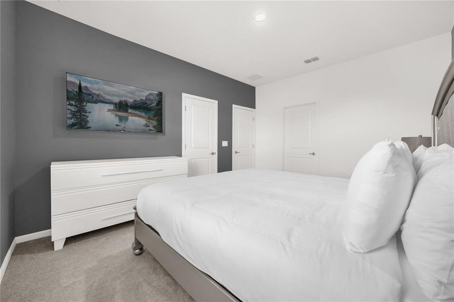 Furnished interior view inside a new home in , Kissimmee (Image 16).