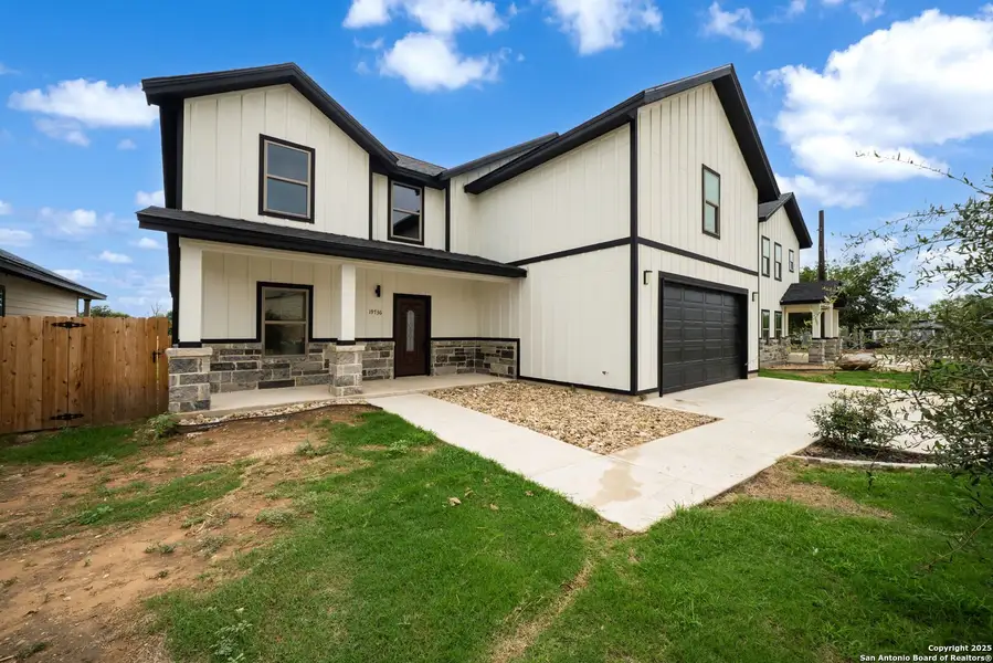 Image 28 of a home in . Image 28 of a home in .