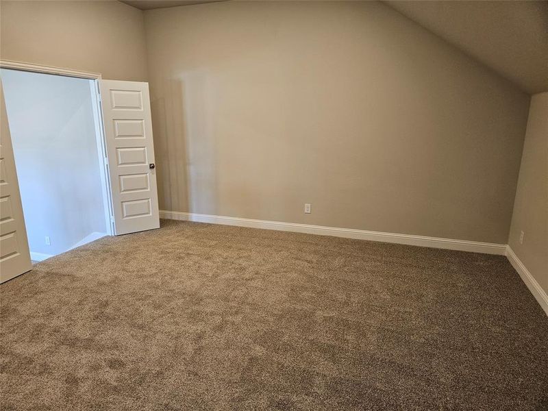 Spacious, unfurnished interior of a new home in , Godley (Image 19).