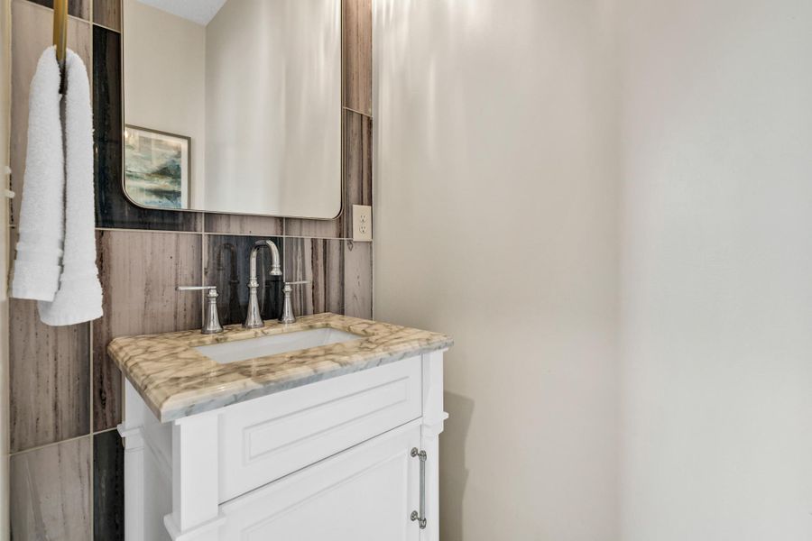 Image 72 of a home in .