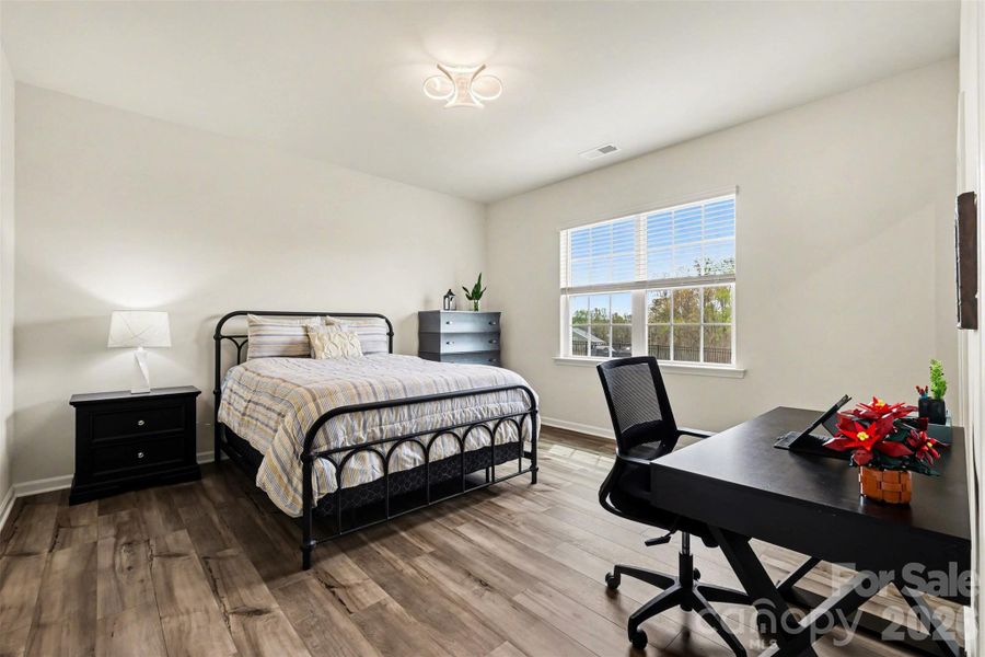 Furnished interior view inside a new home in Elizabeth, Fort Mill (Image 19). Furnished interior view inside a new home in Elizabeth, Fort Mill (Image 19).