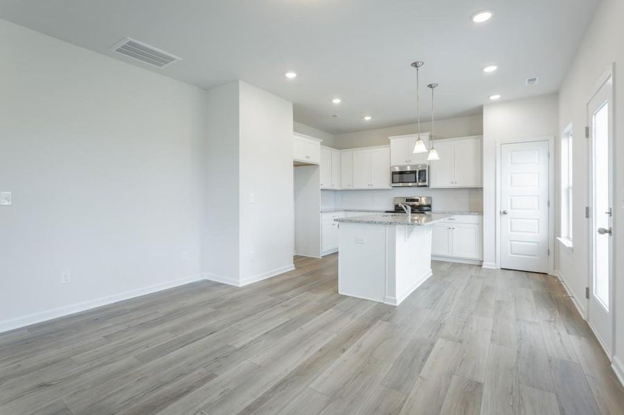 Spacious, unfurnished interior of a new home in Laurel Ridge, Rock Spring (Image 53).