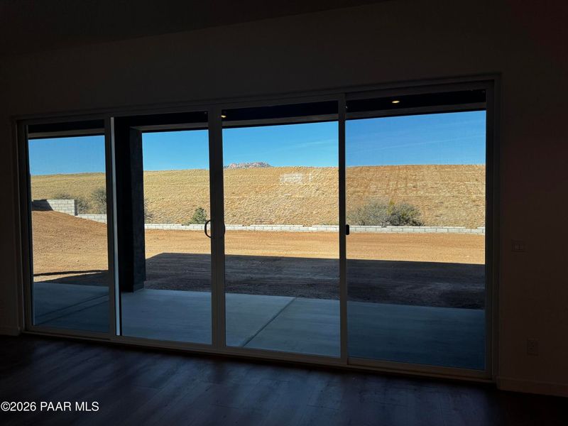 Spacious, unfurnished interior of a new home in Hidden Hills, Prescott (Image 12).