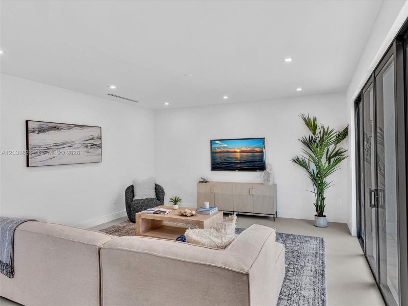 Furnished interior view inside a new home in , Dania Beach (Image 82).