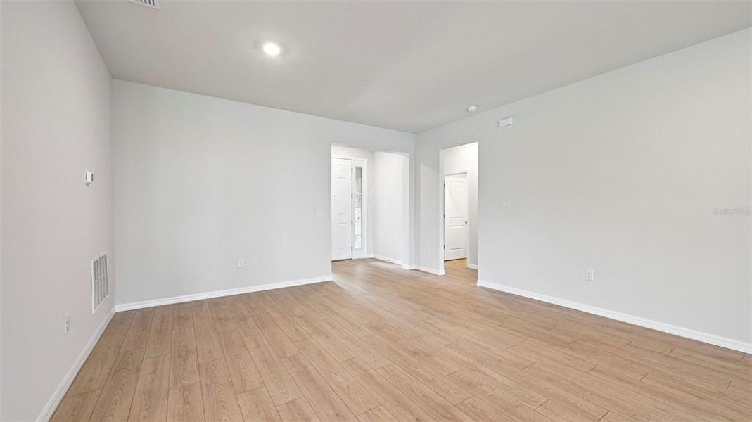 Spacious, unfurnished interior of a new home in Legacy Preserve, Parrish (Image 21). Spacious, unfurnished interior of a new home in Legacy Preserve, Parrish (Image 21).