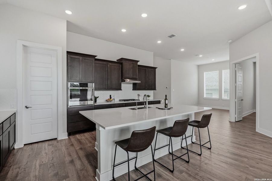 Furnished interior view inside a new home in Esperanza 50's, Boerne (Image 6).