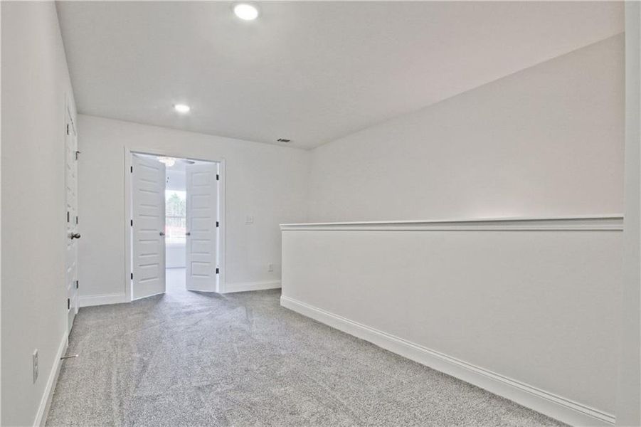 Spacious, unfurnished interior of a new home in Somerset at Riverbrook, Gainesville (Image 23). Spacious, unfurnished interior of a new home in Somerset at Riverbrook, Gainesville (Image 23).