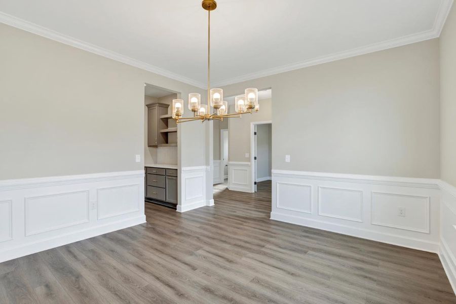 Oscar Mulberry Formal Dining Room with Butler’s Pantry Access – Ernest Homes