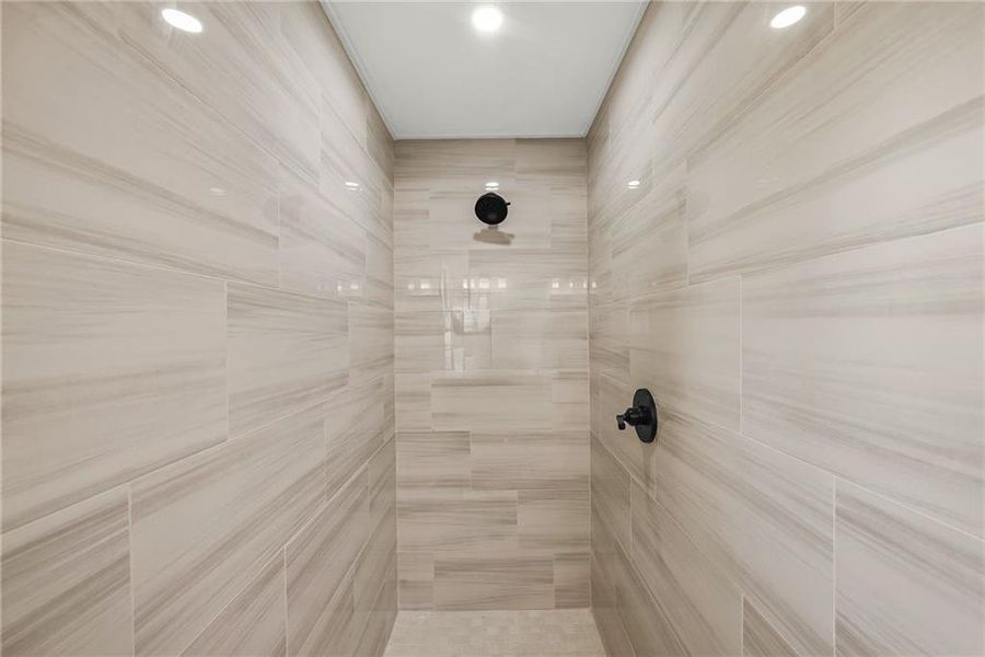 Close-up of interior finishes inside a home in , Atlanta (Image 17). Close-up of interior finishes inside a home in , Atlanta (Image 17).
