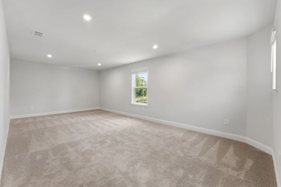 Spacious, unfurnished interior of a new home in Solserra, Shallotte (Image 23). Spacious, unfurnished interior of a new home in Solserra, Shallotte (Image 23).