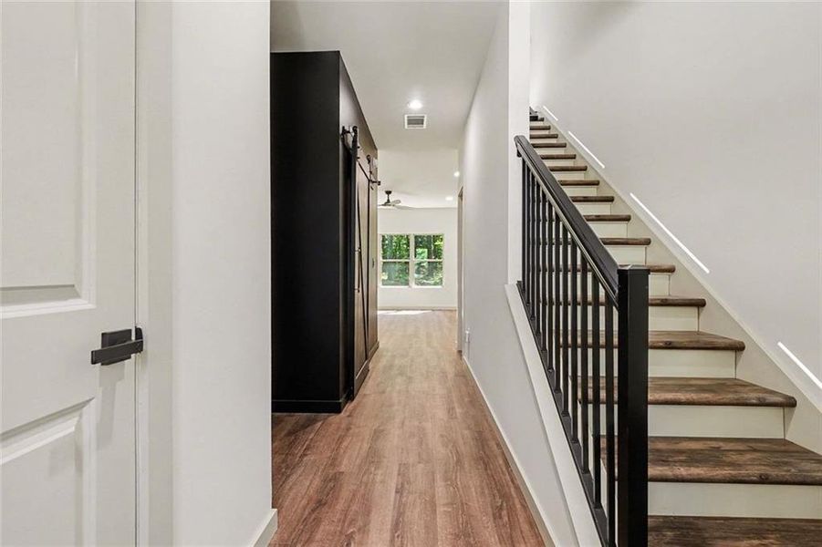 Spacious, unfurnished interior of a new home in , Conyers (Image 20).