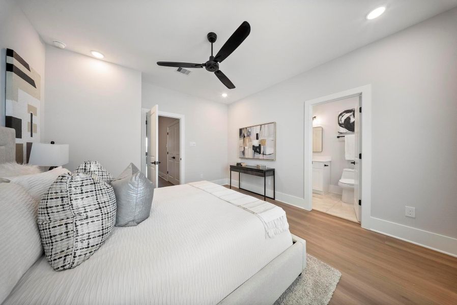 Furnished interior view inside a new home in Skyline Homes at Lou Ellen, Houston (Image 16).