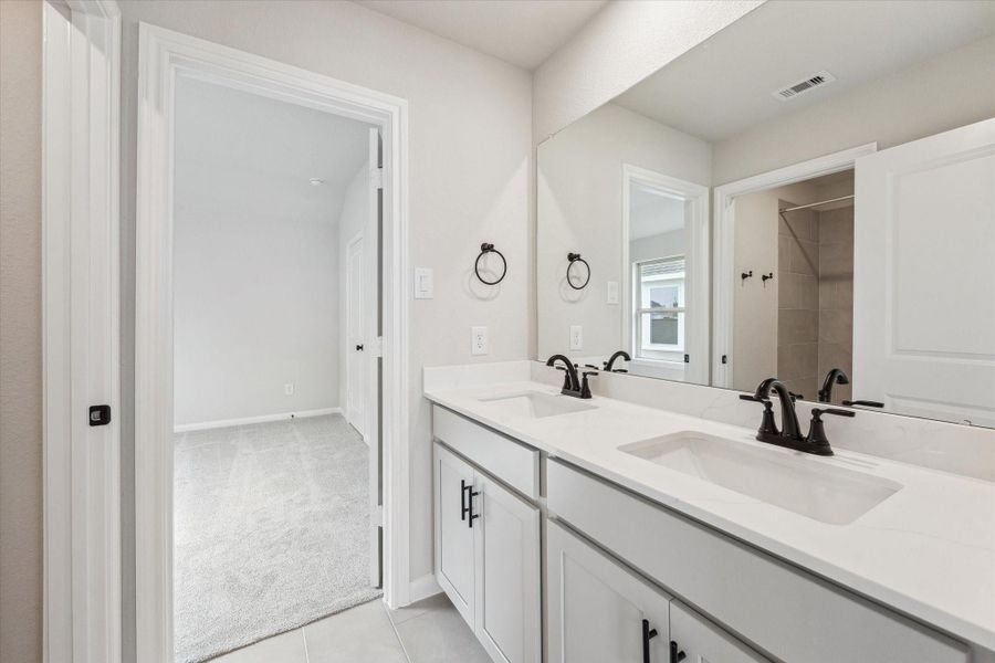 Furnished interior view inside a new home in Elyson, Katy (Image 9).