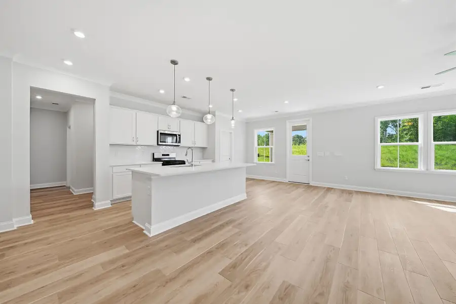 Spacious, unfurnished interior of a new home in Sweetwater Hills, Moore (Image 41).