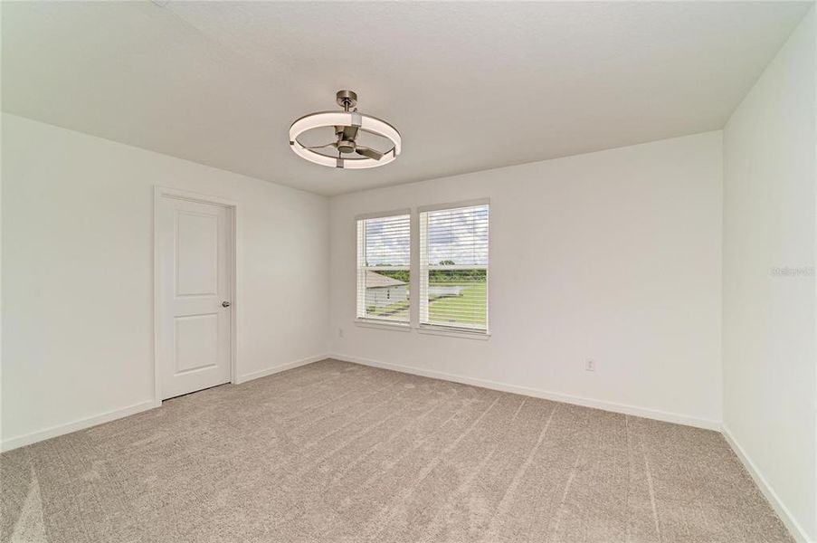 Spacious, unfurnished interior of a new home in Oakfield Lakes, Parrish (Image 45). Spacious, unfurnished interior of a new home in Oakfield Lakes, Parrish (Image 45).