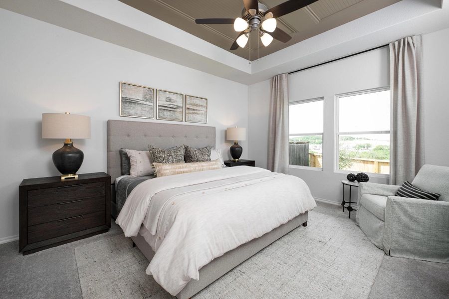 Representative furnished interior of a home built from the Alyssa by Ashton Woods in Hennersby Hollow, San Antonio (Image 13).