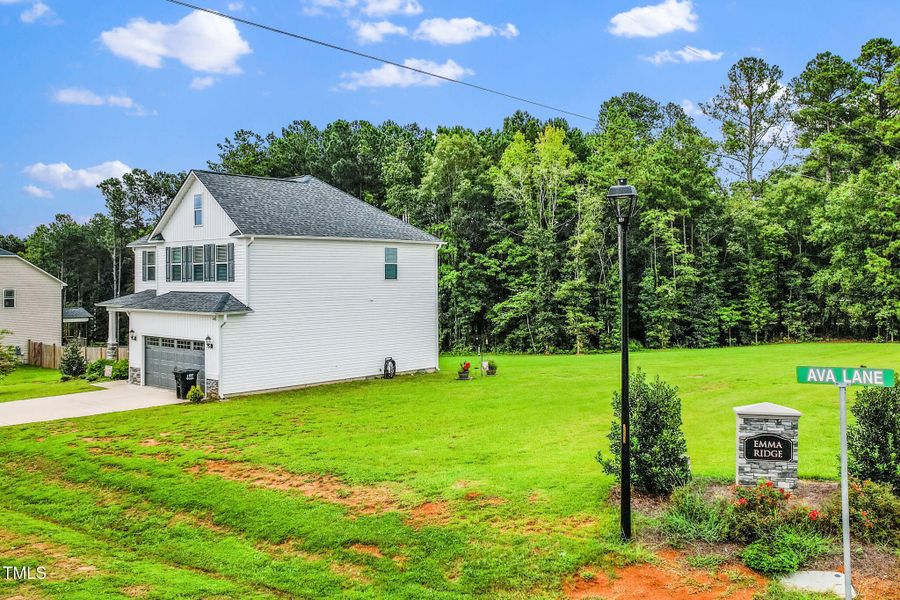 29-web-or-mls-20 Ava (1 of 12) 29-web-or-mls-20 Ava (1 of 12)