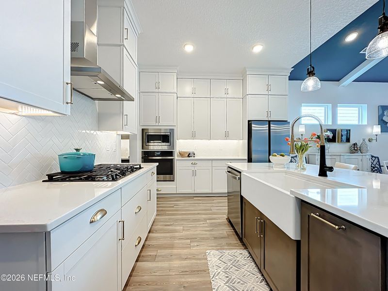 Furnished interior view inside a new home in Seabrook Village at Seabrook, Ponte Vedra (Image 25).