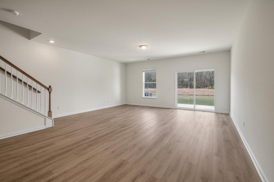 Spacious, unfurnished interior of a new home in The Landings at Montague, Goose Creek (Image 21).