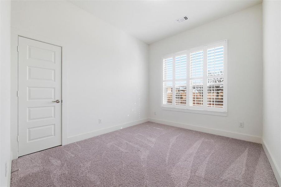Spacious, unfurnished interior of a new home in , Boyd (Image 19).