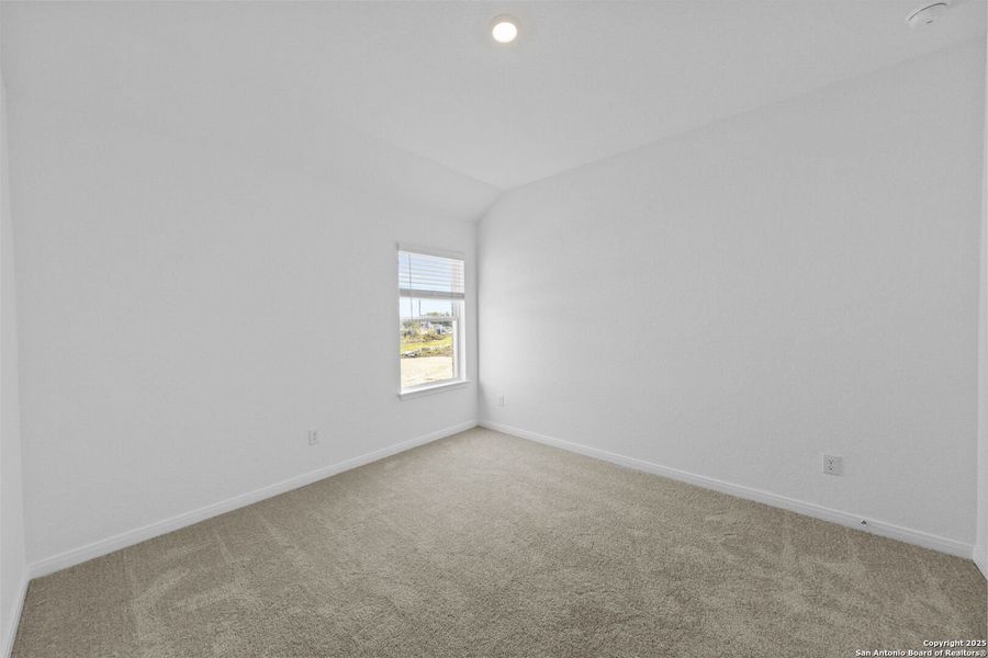 Spacious, unfurnished interior of a new home in Gatehouse: Brookstone II Collection, New Braunfels (Image 16). Spacious, unfurnished interior of a new home in Gatehouse: Brookstone II Collection, New Braunfels (Image 16).